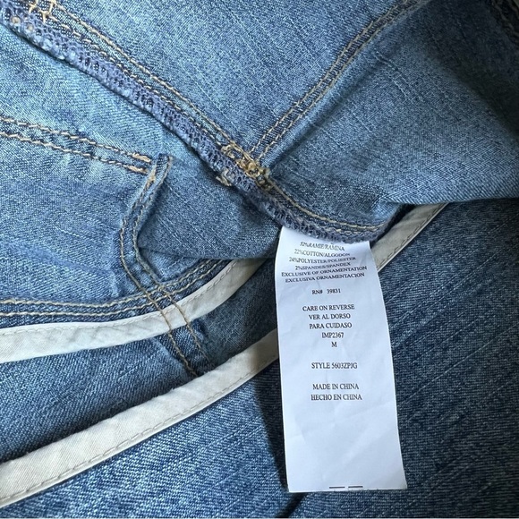 Women’s Sz M Classic Embroidered Denim Blazer Jacket Collar Neckline - Picture 16 of 16